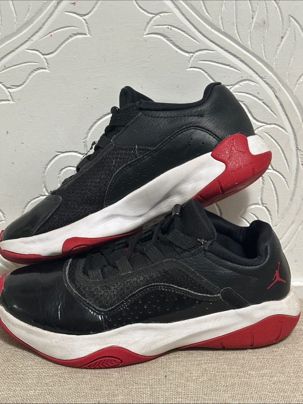 Air Jordan 11 CMFT Low "Bred" sneakers